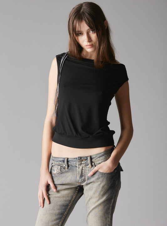 Eso Top Black | UNIF Top Pick