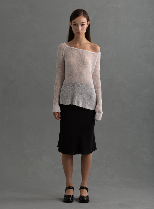 Ame Top White | UNIF Latest