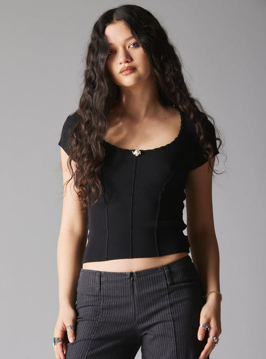 XAE Ribbed Crop Top Black | UNIF Latest