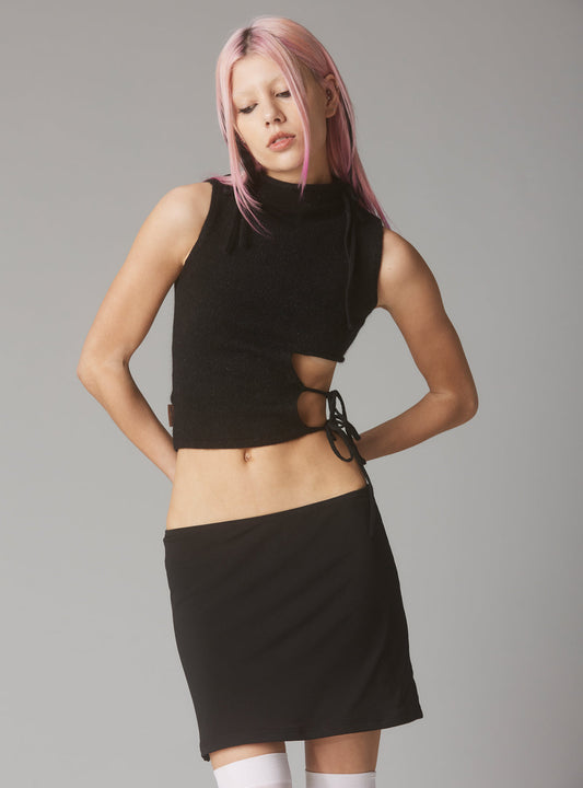 Evie Top Black | UNIF Quality