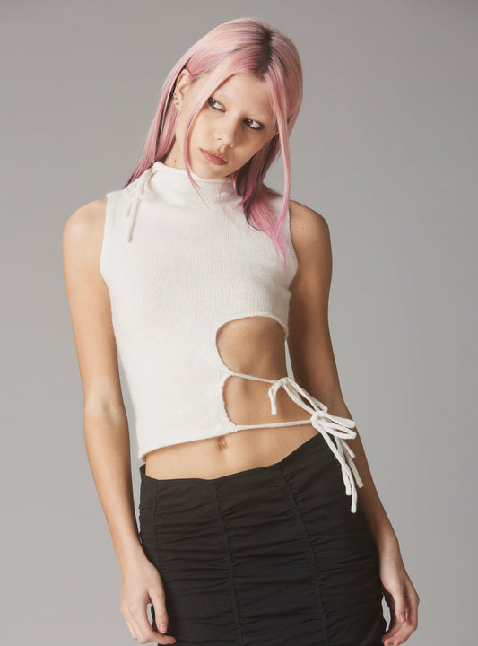Evie Top Off White | UNIF Trusted