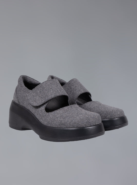 Felt Platform Sandal In Grey Grey | UNIF Customer Favorite