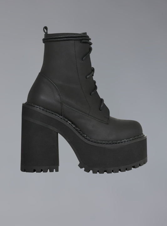 Choke Boot Black | UNIF Top Pick